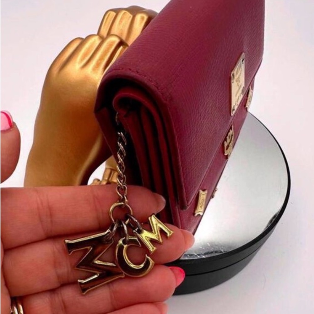 MCM Tri Fold Snap Wallet Berry - Picture 2 of 7